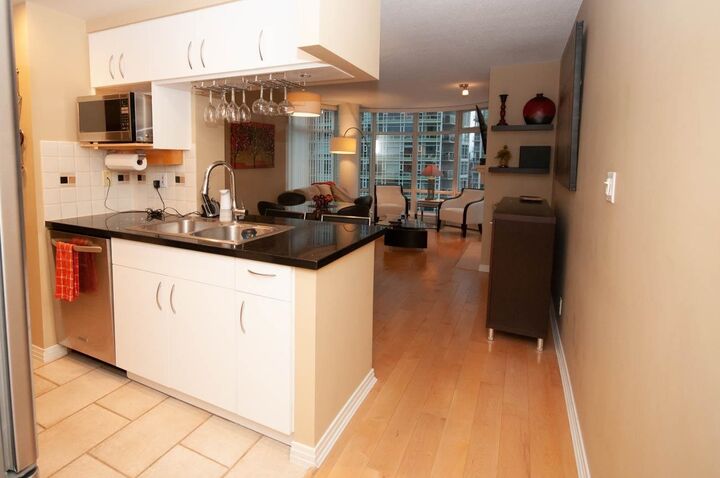 Property Photo:  1199 Marinaside Crescent 1605  BC V6Z 2Y2 