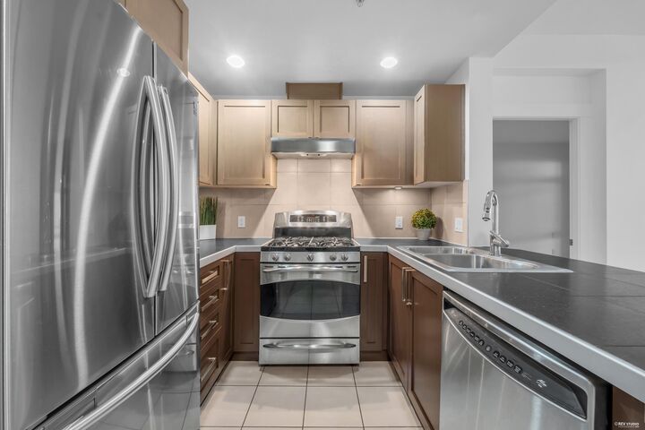 Property Photo: 5777 Birney Avenue 120 BC V6S 0A4