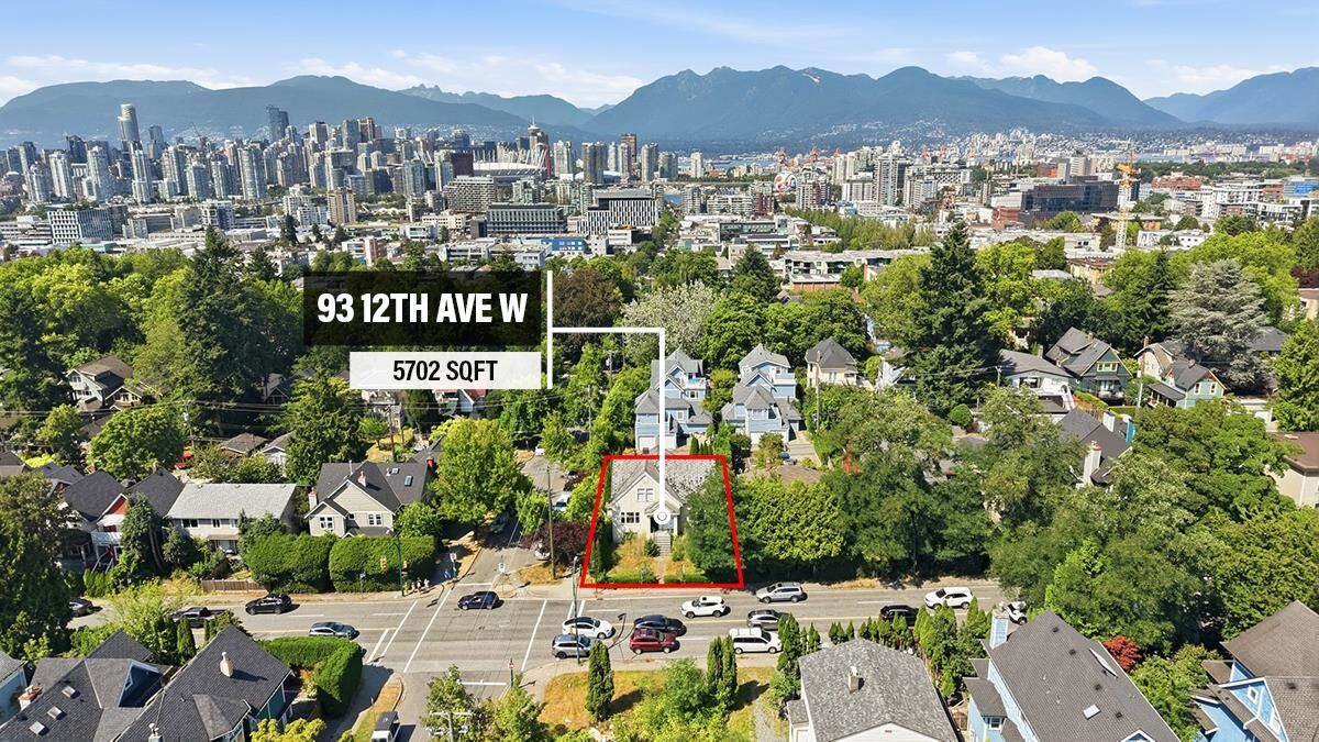 Property Photo: 93 W 12th Avenue BC V5Y 1T4