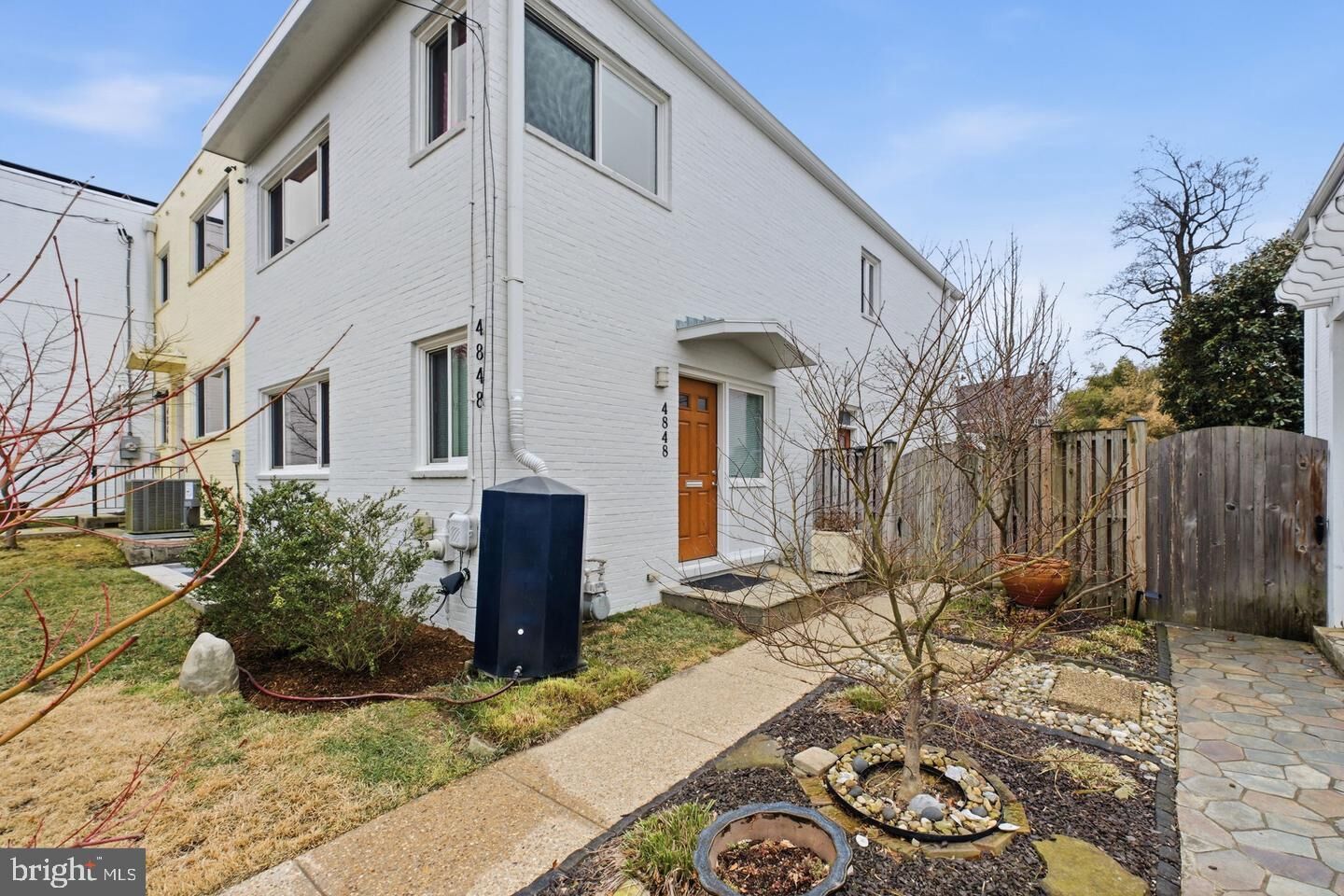 Property Photo:  4848 Reservoir Road NW  DC 20007 