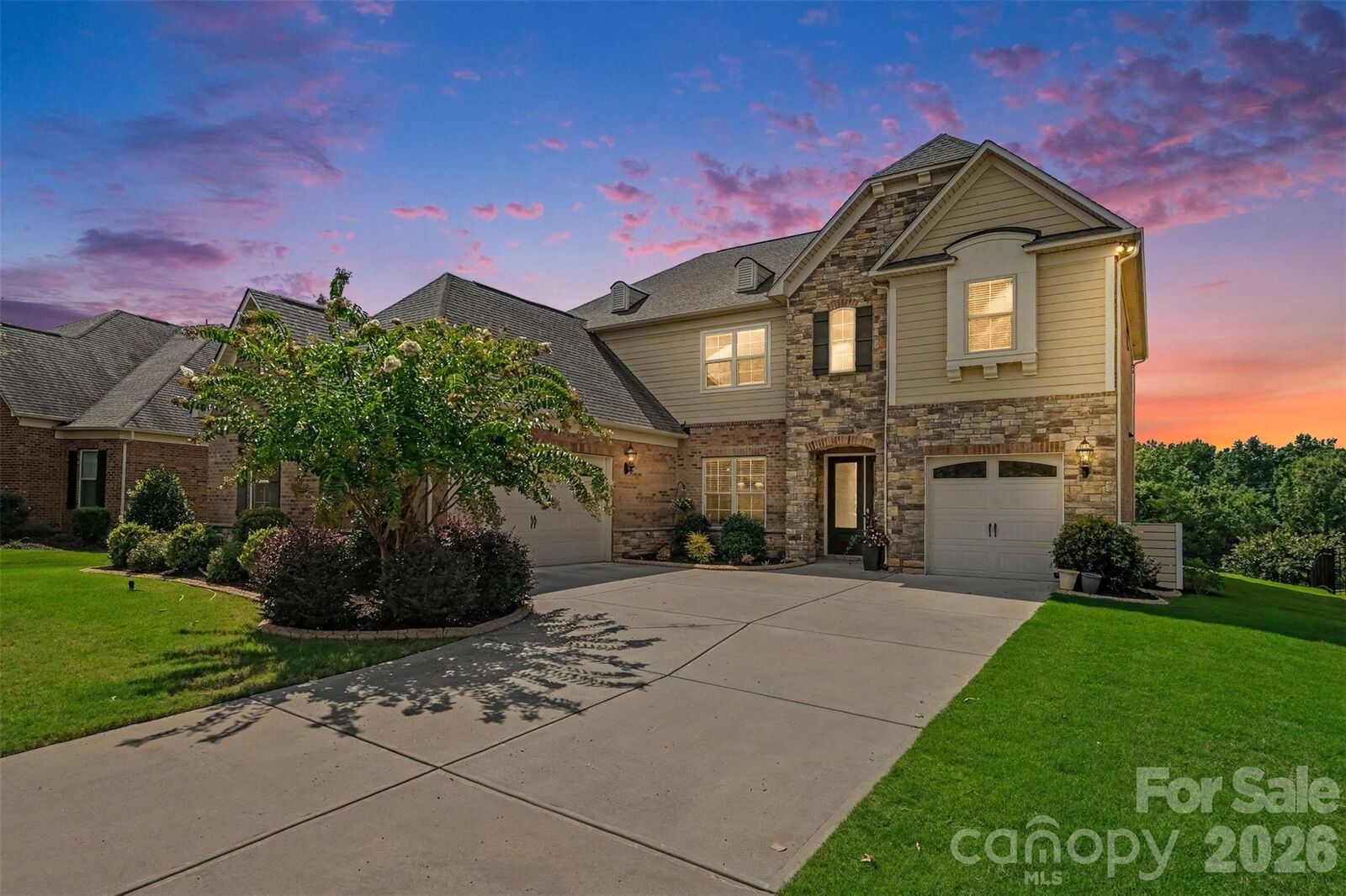 Property Photo:  12722 Rusty Blackbird Way  NC 28278 