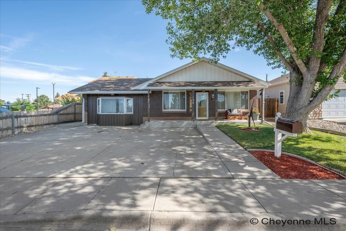 Property Photo: 136 Quincy Rd WY 82009