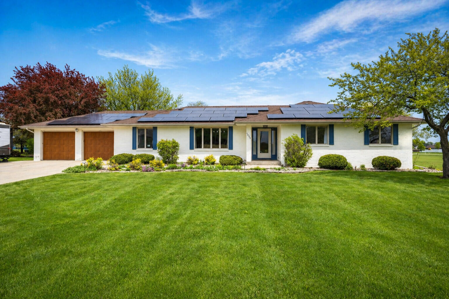 Property Photo: 1627 Prairie Avenue IA 50036