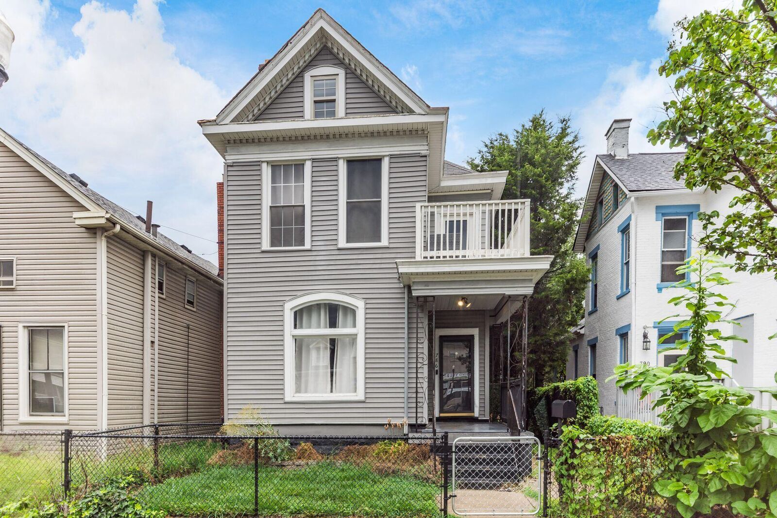 Property Photo:  786 E Main Street  OH 43205 