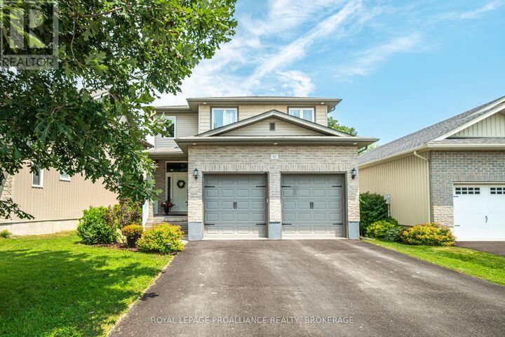 92 Windermere Boulevard — photo 1