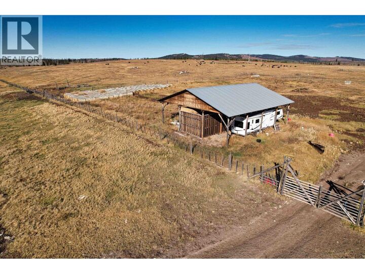 Property Photo:  4904 Hutchison Road Dl  BC V0K 2K2 