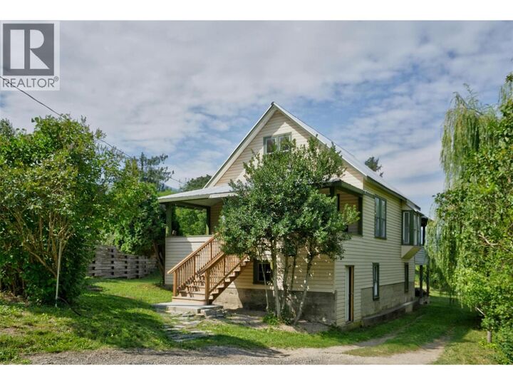 703 Pine Street — photo 1