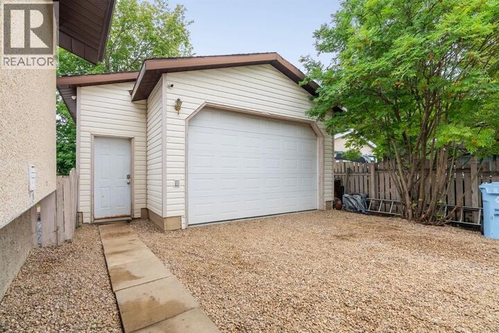 Property Photo:  120 Dowd Road  AB T9K 1B9 