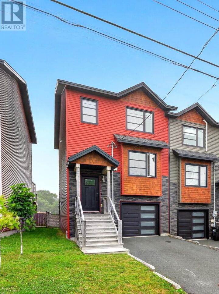 74 Bennett Avenue — photo 1