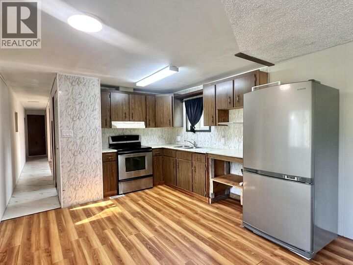 Property Photo:  1475 6th Avenue  BC V0E 2Z0 
