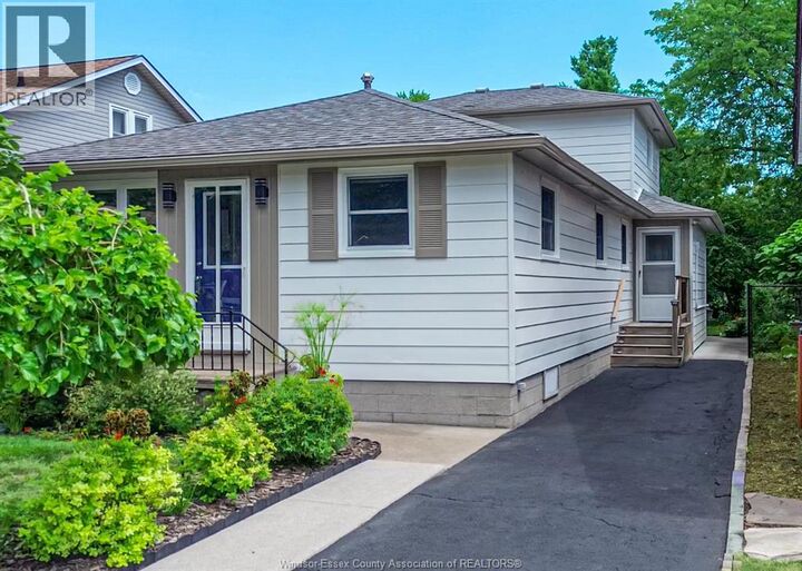 Property Photo: 482 John M St ON N8P 1C2