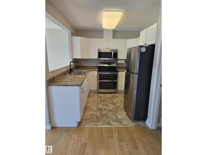 Property Photo: 4120 47 St AB T7A 1G6