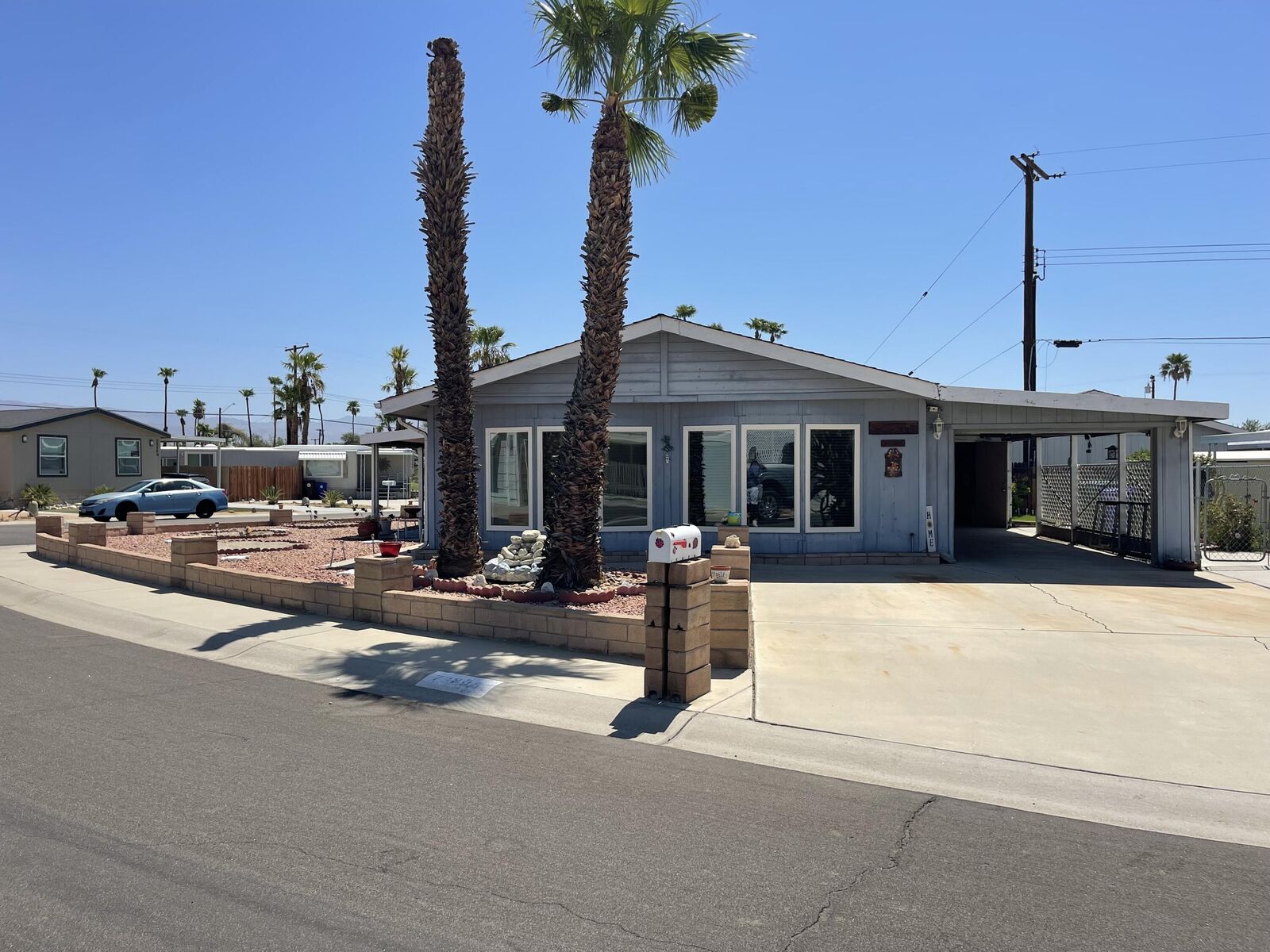 Property Photo: 73295 Quivera Street CA 92276