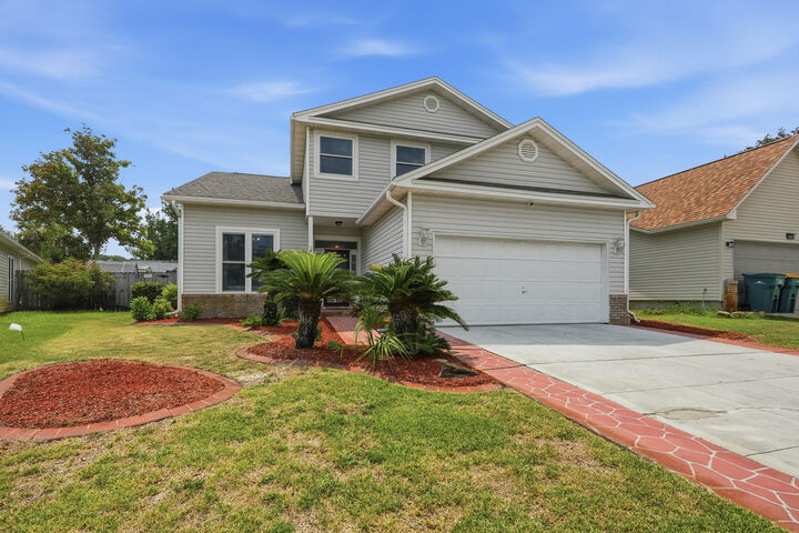 Property Photo:  404 Springate Court  FL 32569 