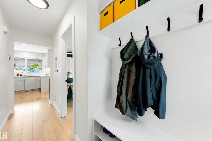 Property Photo:  10732 129 Street NW  AB T5M 0X5 