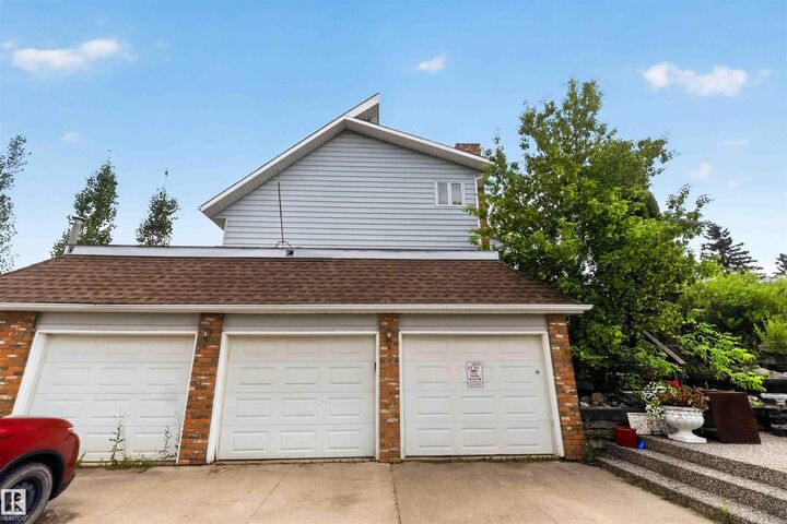 Property Photo: 53504 Rge Road 280 35 AB T7X 3V6