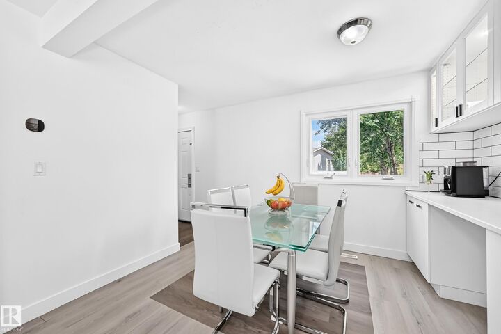 Property Photo:  7209 183B Street NW  AB T5T 3Z6 