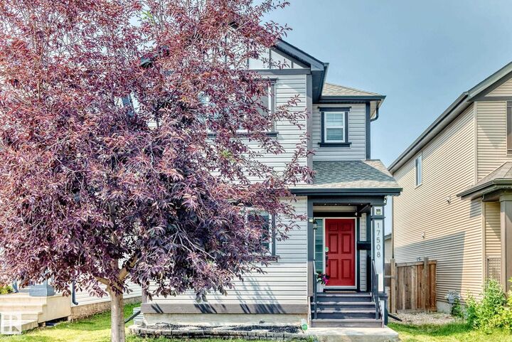 Property Photo:  17508 58 Street NW  AB T5T 0T5 