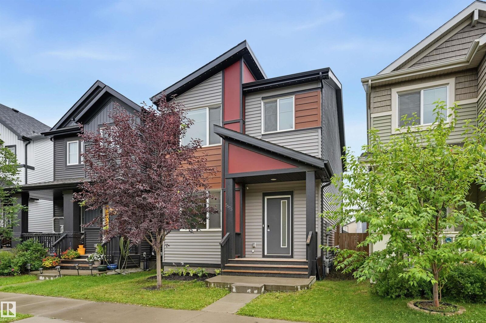 Property Photo:  5175 Edgemont Boulevard NW  AB T6M 1J7 