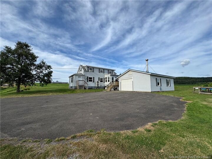6718 Route 111 — photo 1