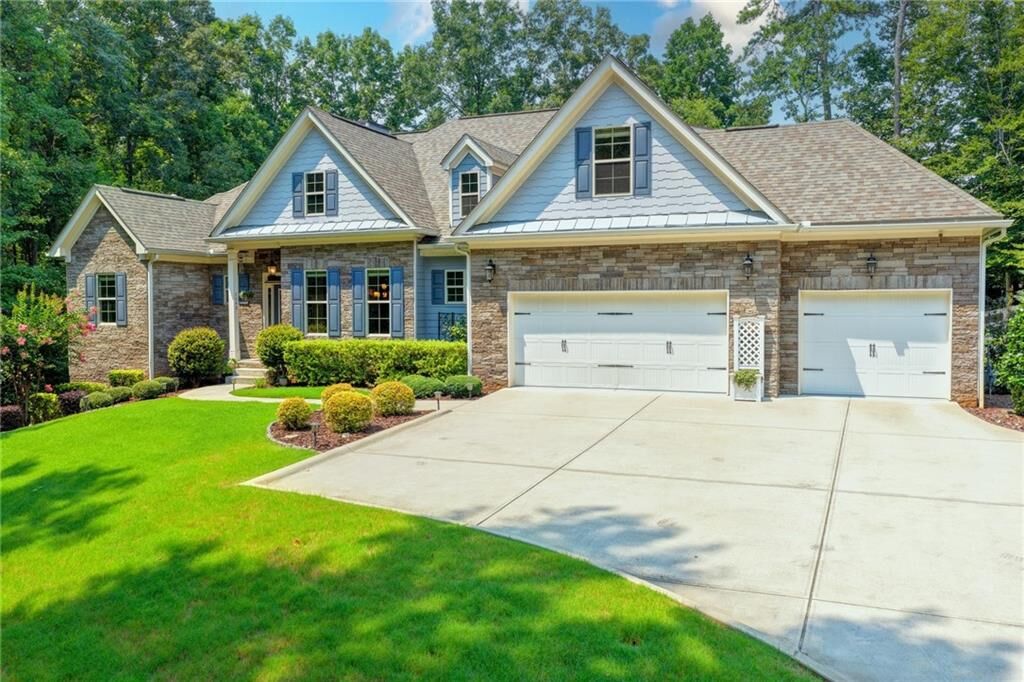 Property Photo: 7640 Campground Road GA 30040