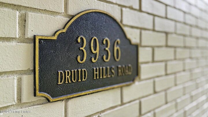 Property Photo:  3936 Druid Hills Rd  KY 40207 