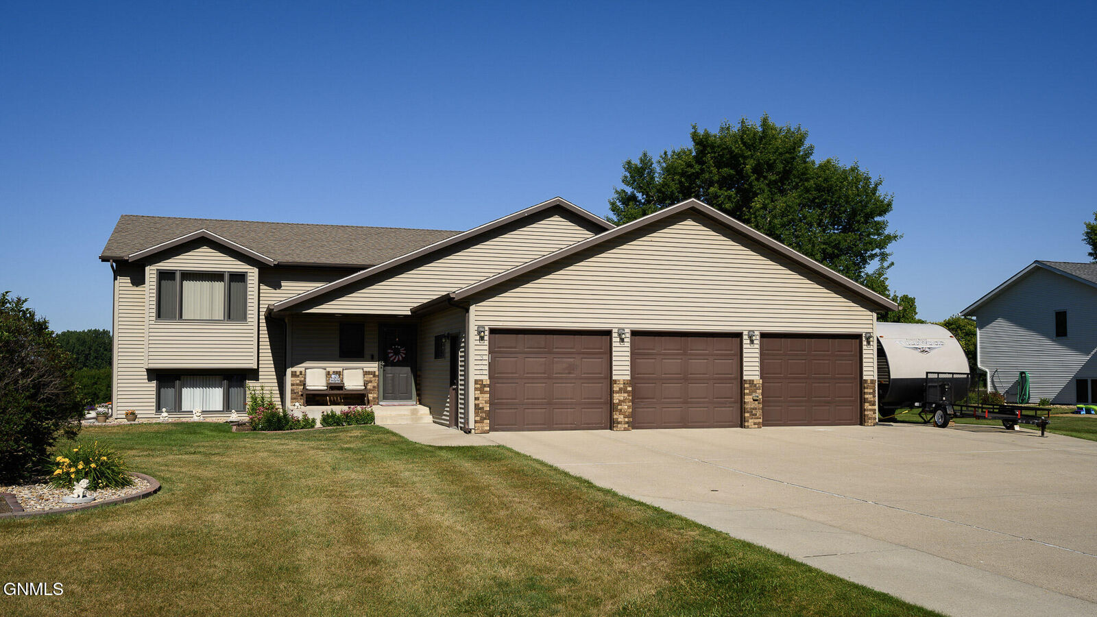 Property Photo: 3720 Princeton Avenue ND 58504