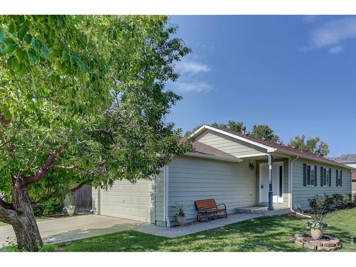 Property Photo: 346 Wadsworth Cir CO 80504