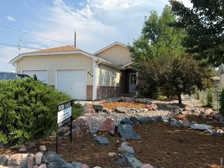 Property Photo:  629 Ash St  CO 80550 