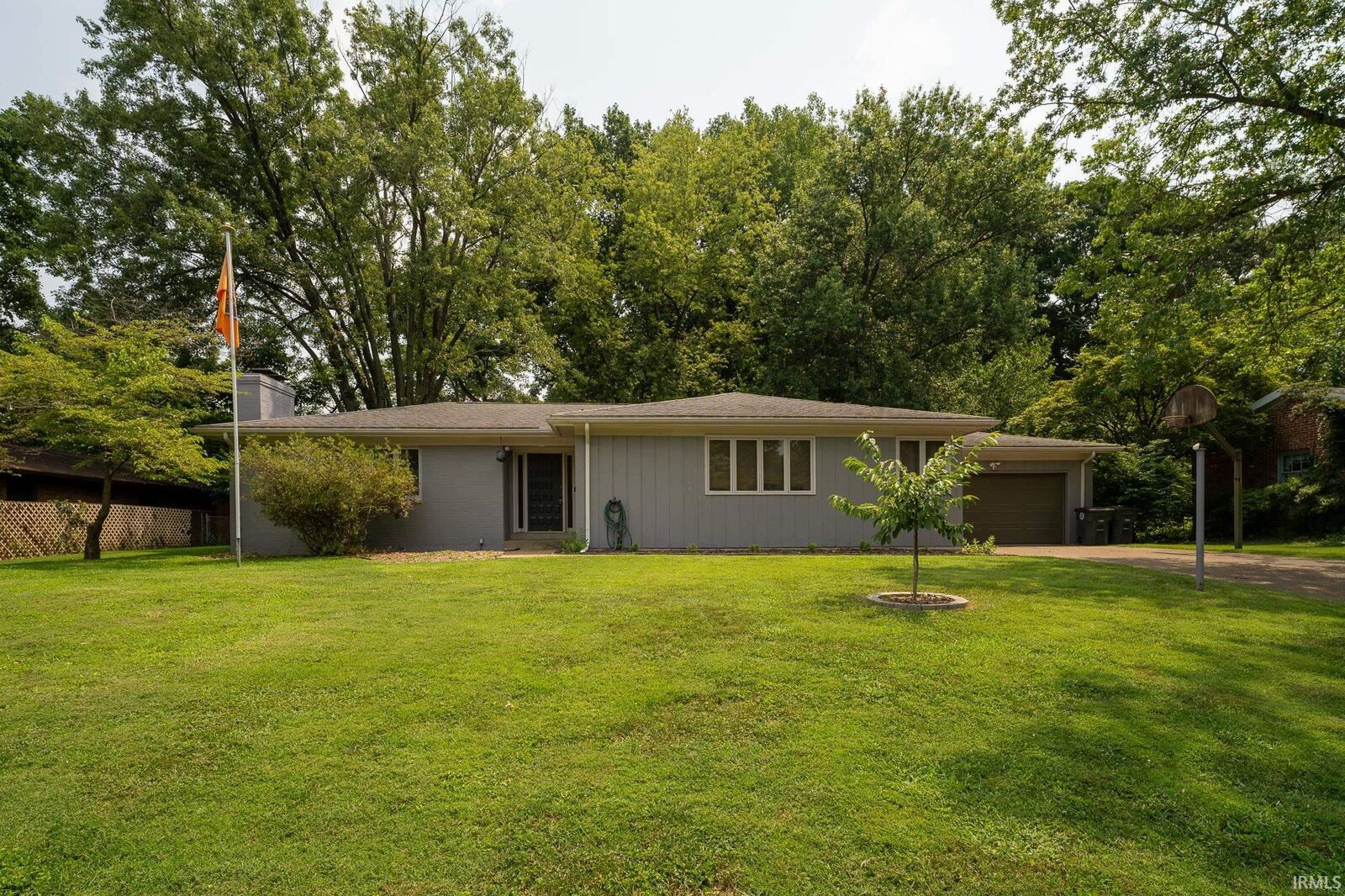 Property Photo:  200 Royal Avenue  IN 47715 