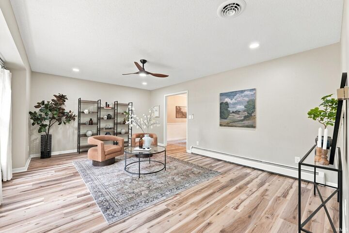 Property Photo: 11122 Shalimar Drive IN 46845
