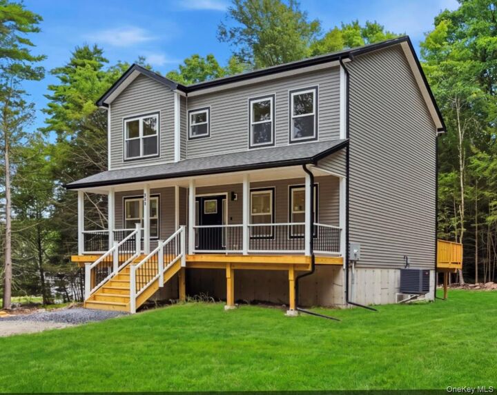 Property Photo:  804 Peenpack Trail  NY 12780 