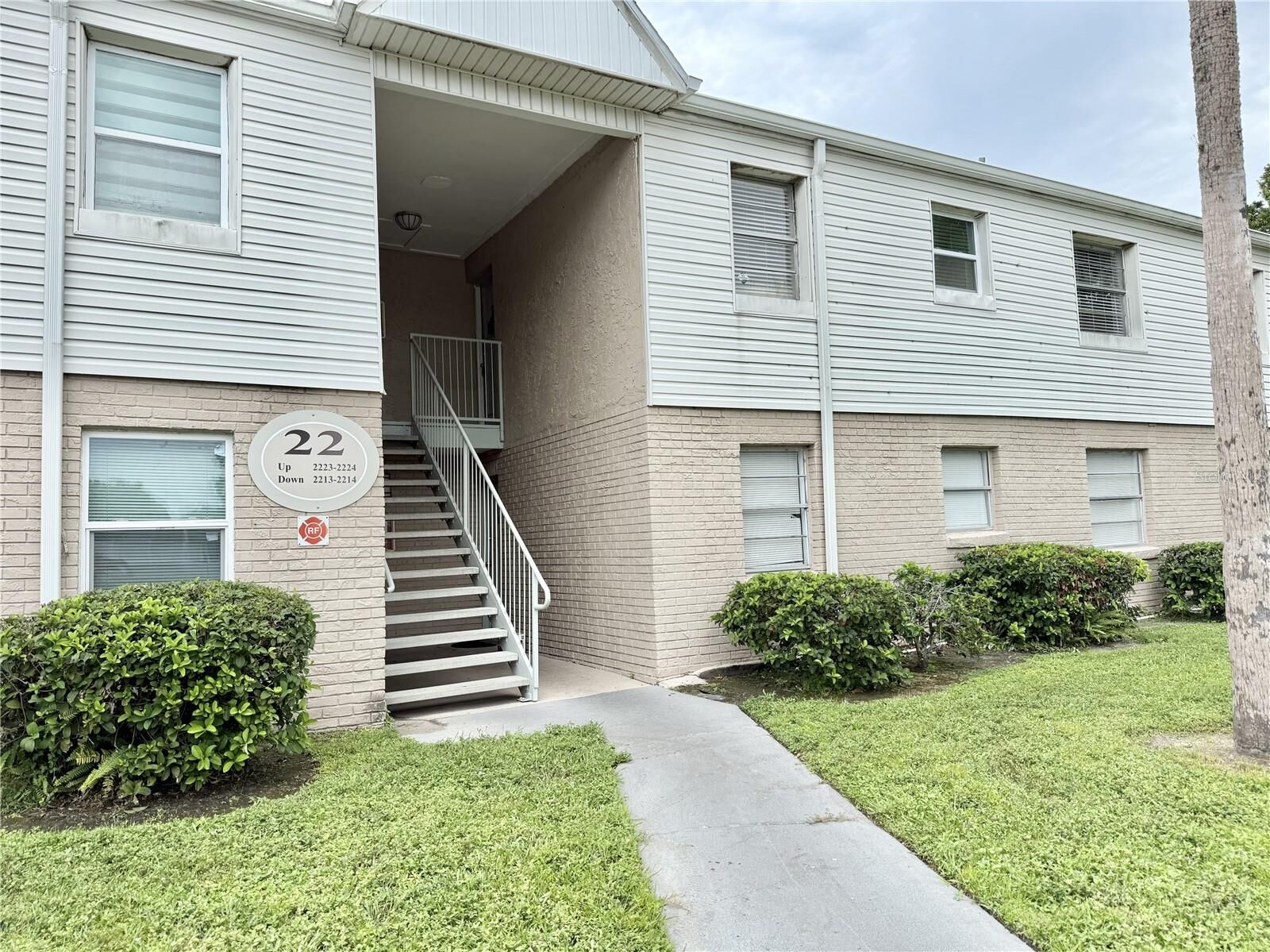 Property Photo: 7210 N Manhattan Ave 2224 FL 33614