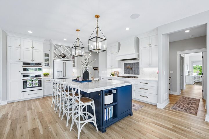 Property Photo:  560 Cedar Ln  WI 53066 