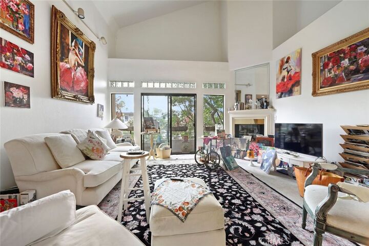 Property Photo:  4477 Woodman 310  CA 91423 