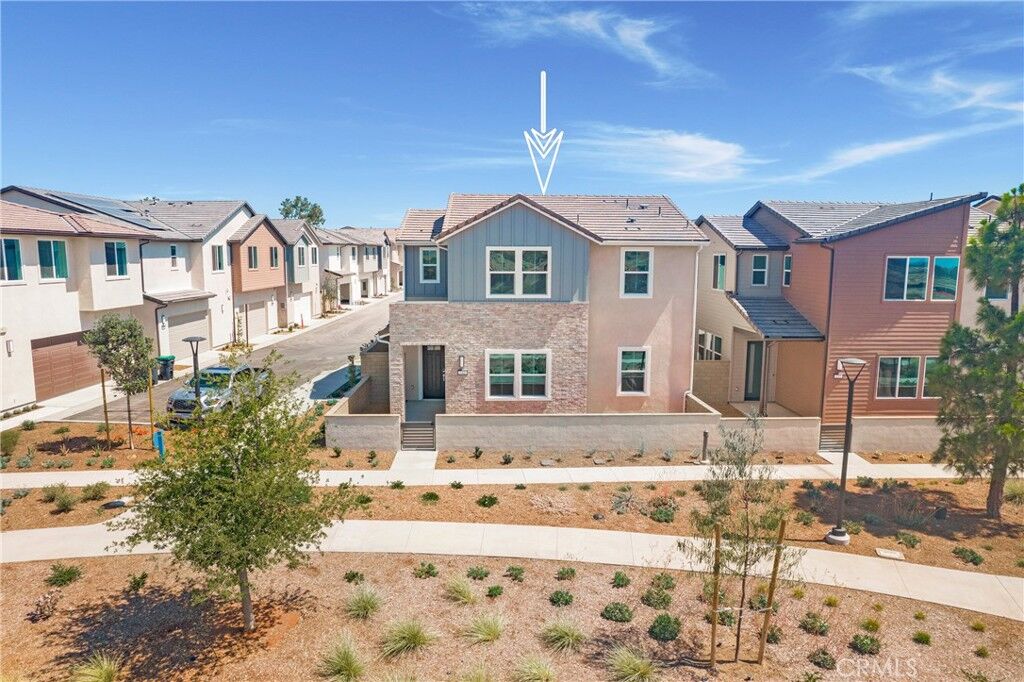 Property Photo: 141 Dolores CA 92618