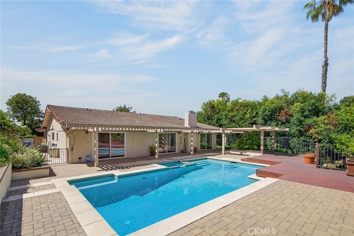 Property Photo: 1526 S Fairway Knolls CA 91791