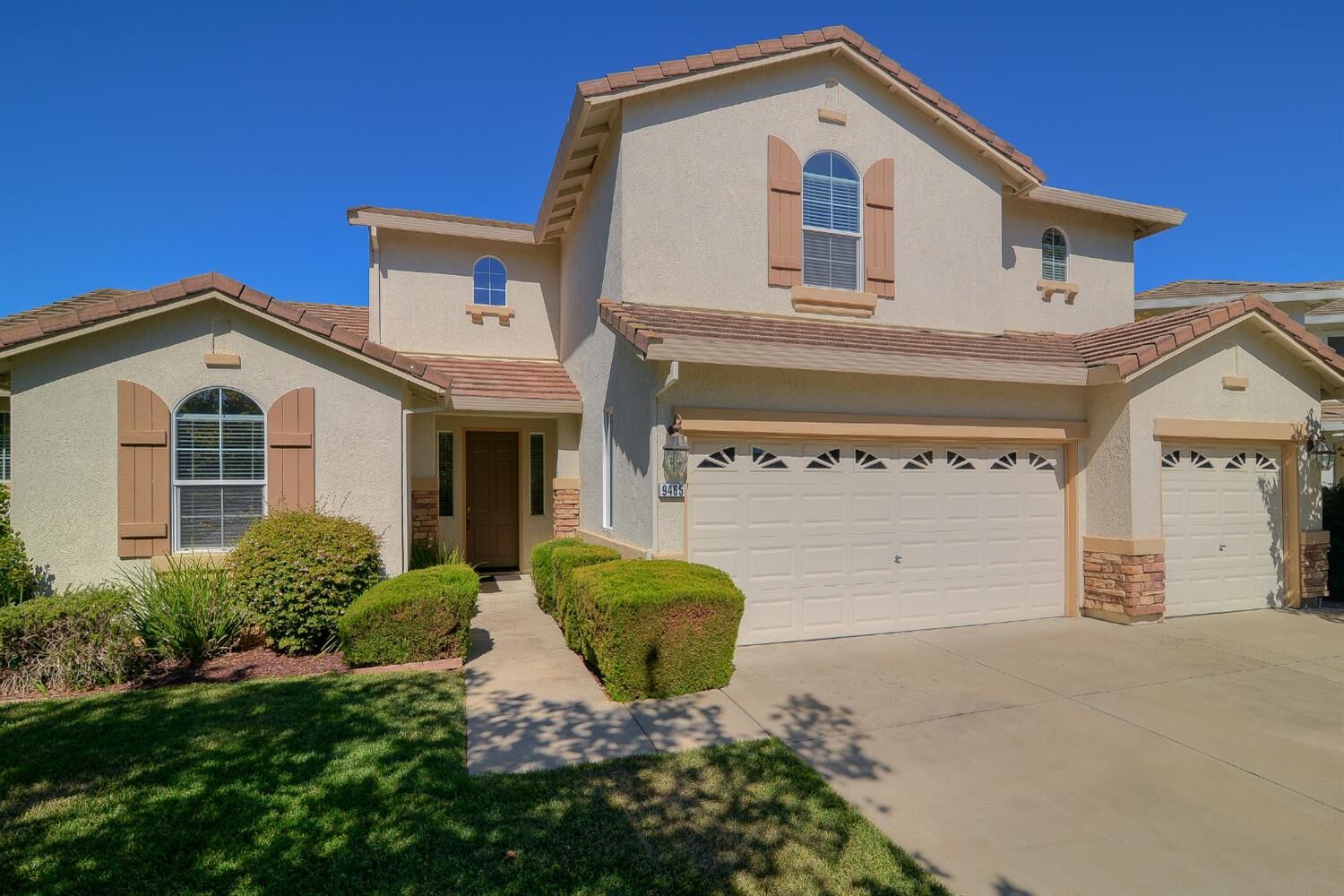 Property Photo: 9465 Triathlon Lane CA 95758