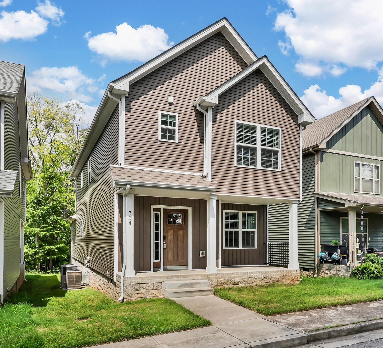 Property Photo: 714 Perkins Ave TN 37040