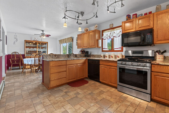 Property Photo: 1130 Lydia Road MT 59602