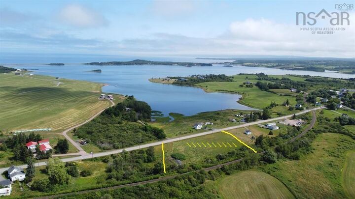 9422 Highway 4 Tracadie — photo 1