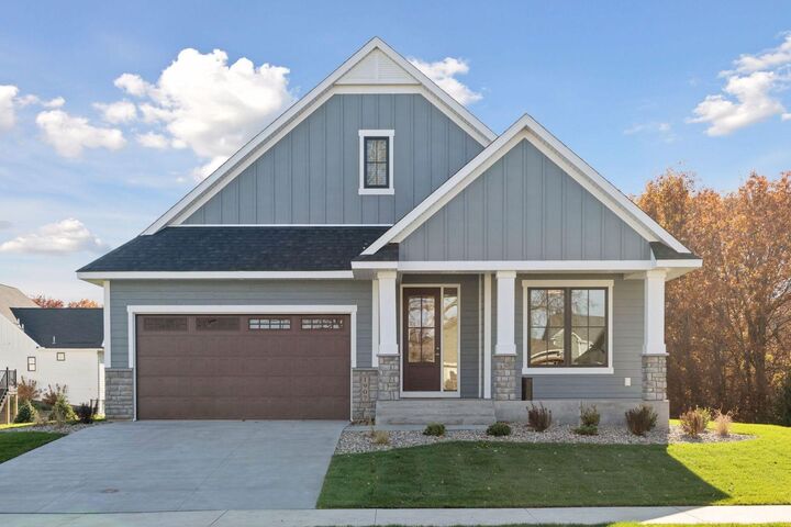 Property Photo:  1907 Brookeview Court  MN 55315 