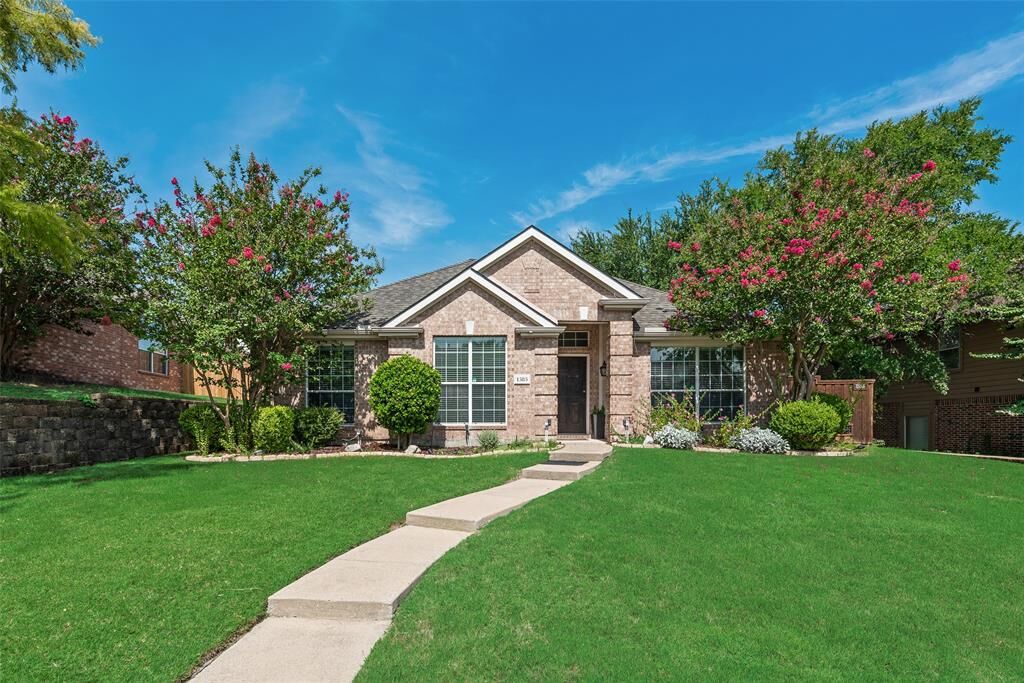 Property Photo:  1385 San Rafael Drive  TX 75087 