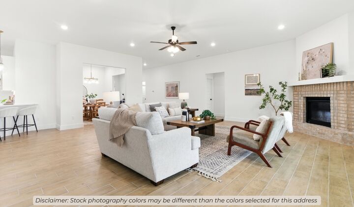 Property Photo:  2101 Yulan Lane  AR 72713 