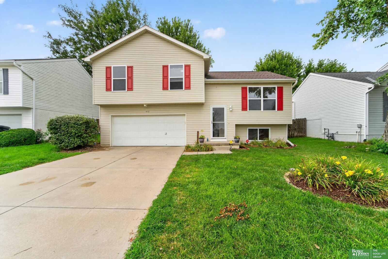 Property Photo:  8012 S 161st Terrace  NE 68136 