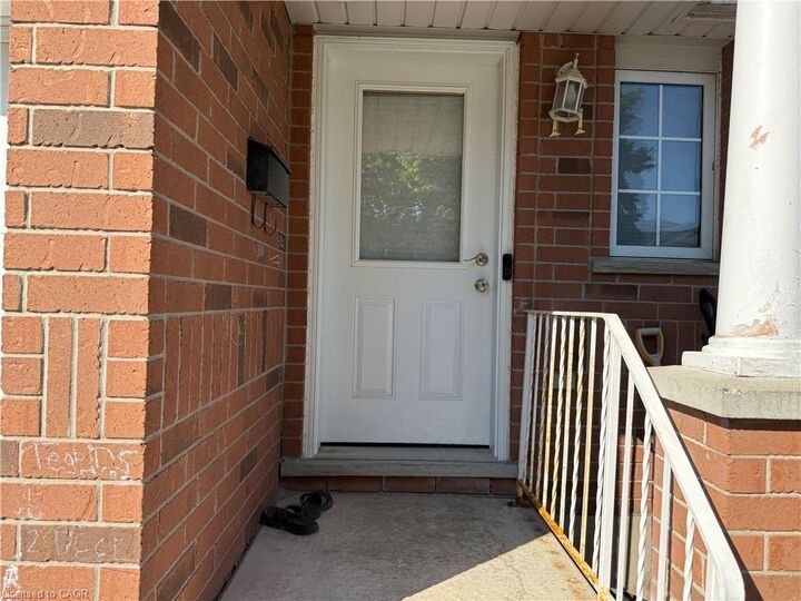 Property Photo: 11 Hackberry Street 1 ON N2E 3R2