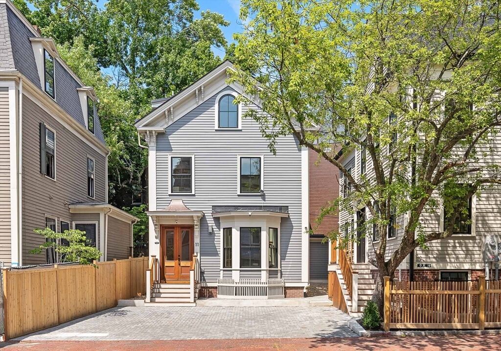 Property Photo: 11 Mt. Auburn Street 11 MA 02138