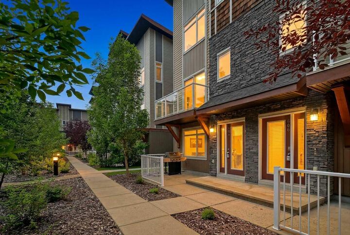 Property Photo: 604 Skyview Point Place NE AB T3N 0L7