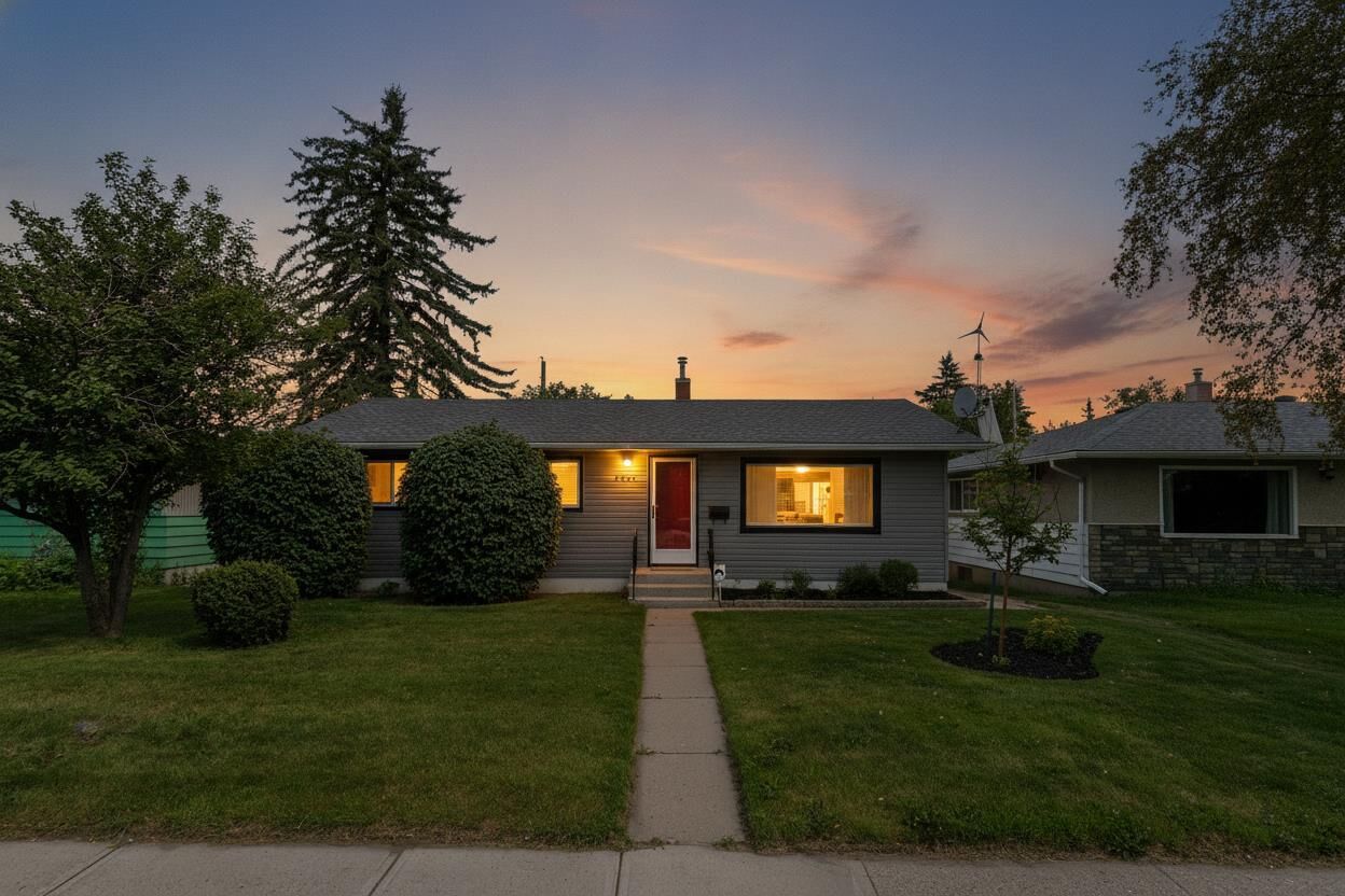 Property Photo: 2614 44 Street SE AB T2B 1J6