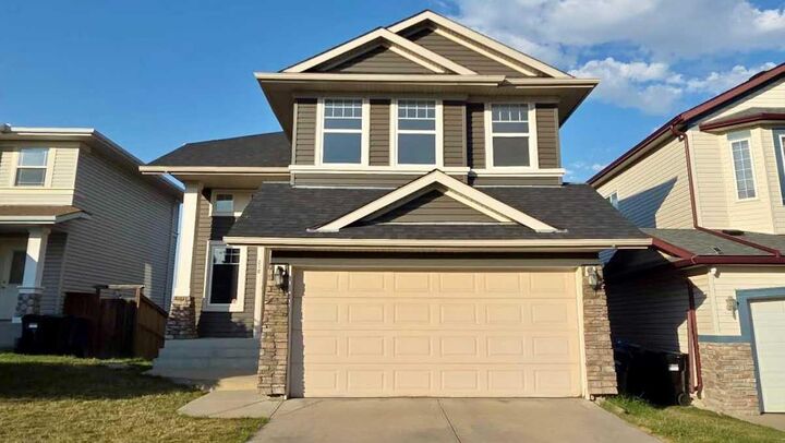 Property Photo:  210 Panamount Hill NW  AB T3K 5P5 